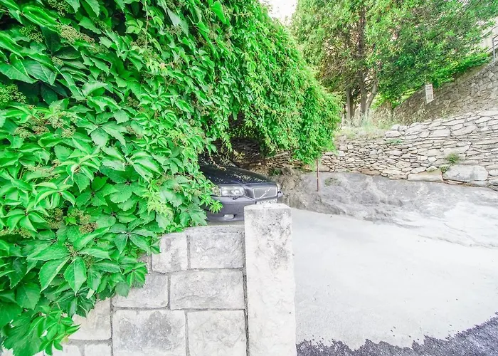 Mate Apartman Splitska