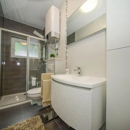 Mate Apartment