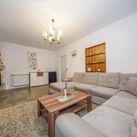Mate Apartment Splitska