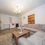 Mate Apartamento Splitska